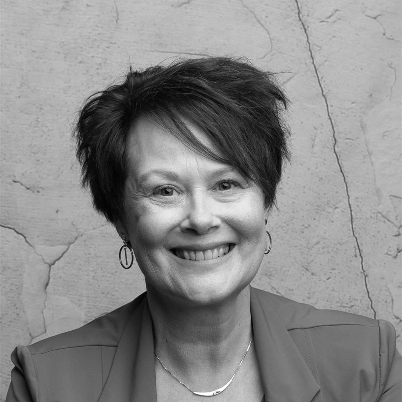Portrait of Elly Nab